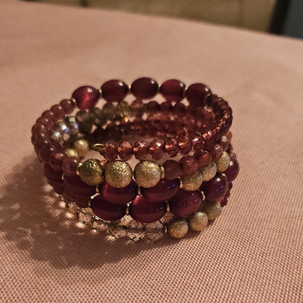 Burgandy and Gold Beaded Bracelet